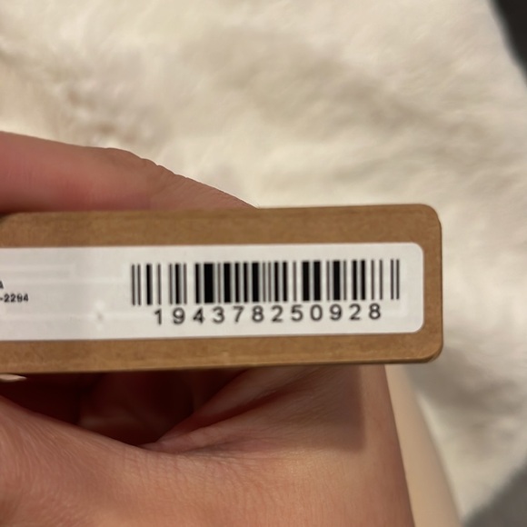 NWT SKIMS Fits Everybody T-Shirt Bra Sz 32DDDD - Picture 5 of 5